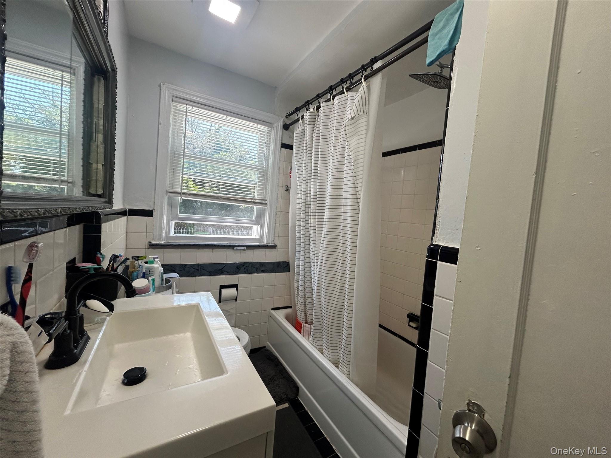 92 Melvin Avenue – For Sale photo 29