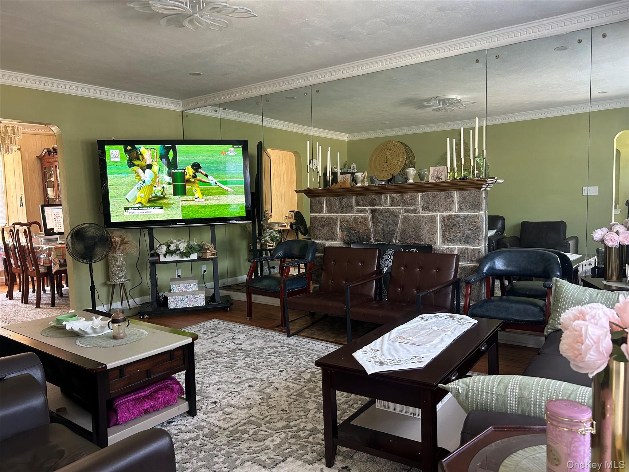 92 Melvin Avenue – For Sale photo 7