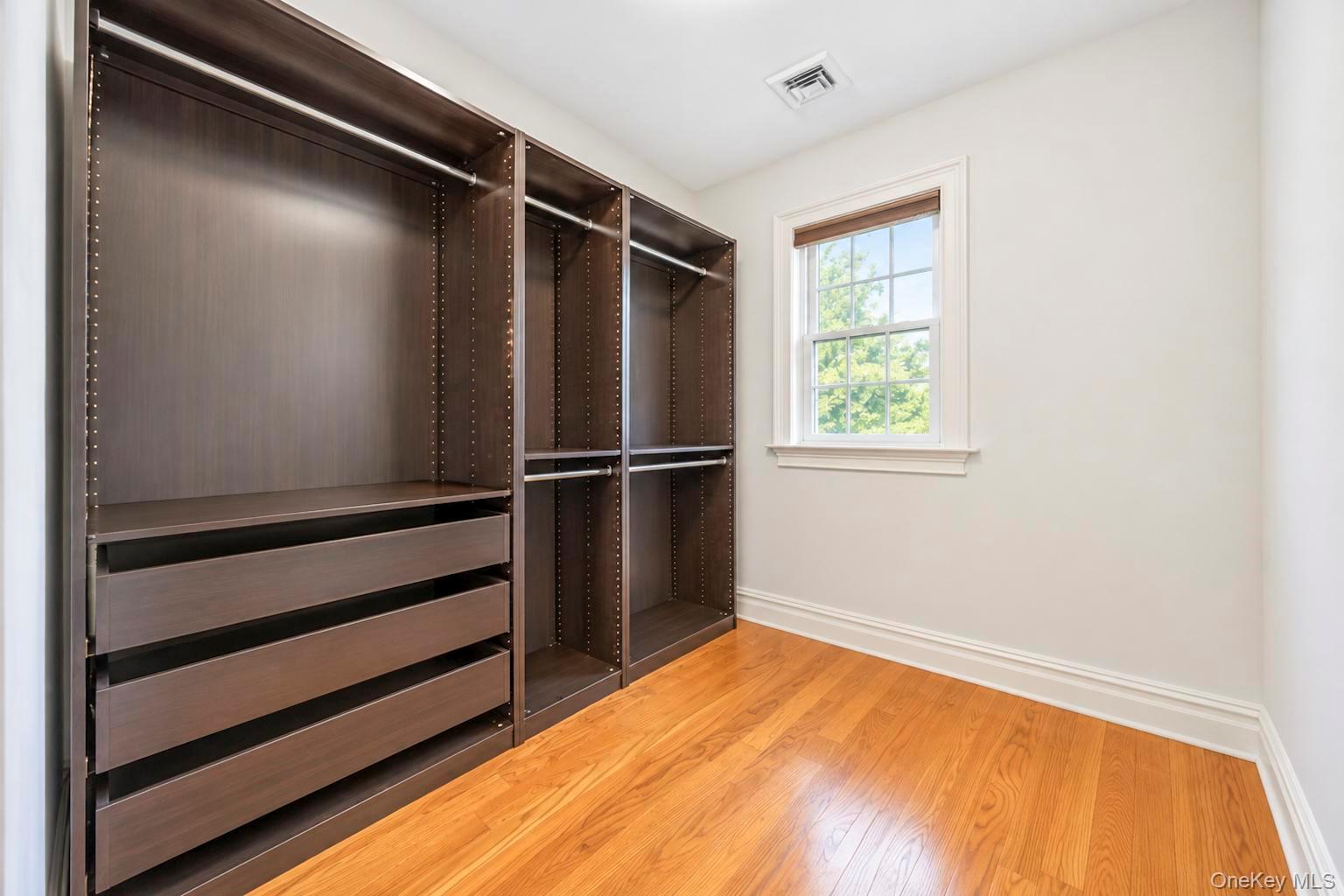 43 North Drive – For Sale photo 22