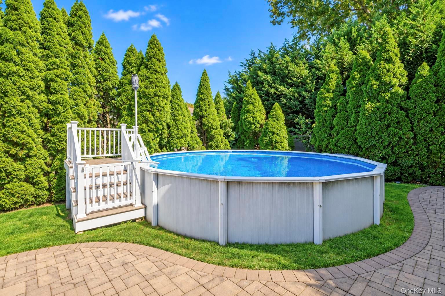 43 North Drive – For Sale photo 4