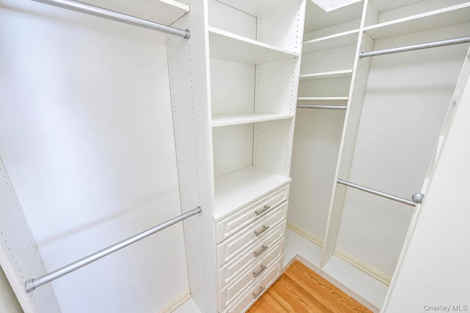 43 North Drive – For Sale photo 26