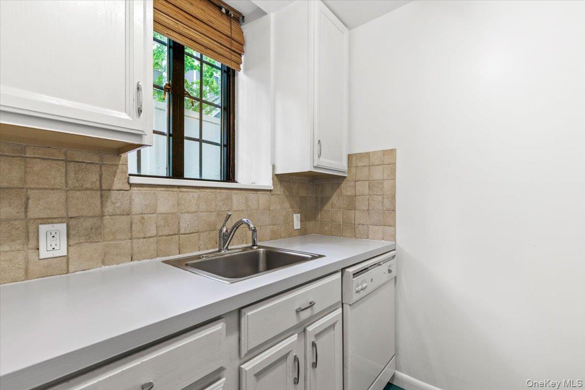 66 Milton Road, Unit A1 photo 7