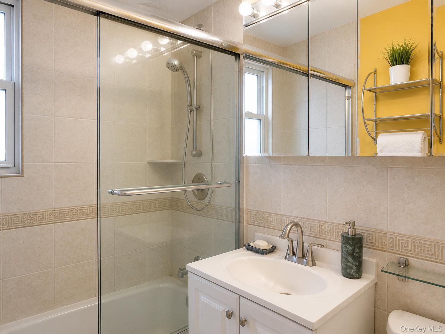 268-37 82nd Avenue, Unit 274A photo 15