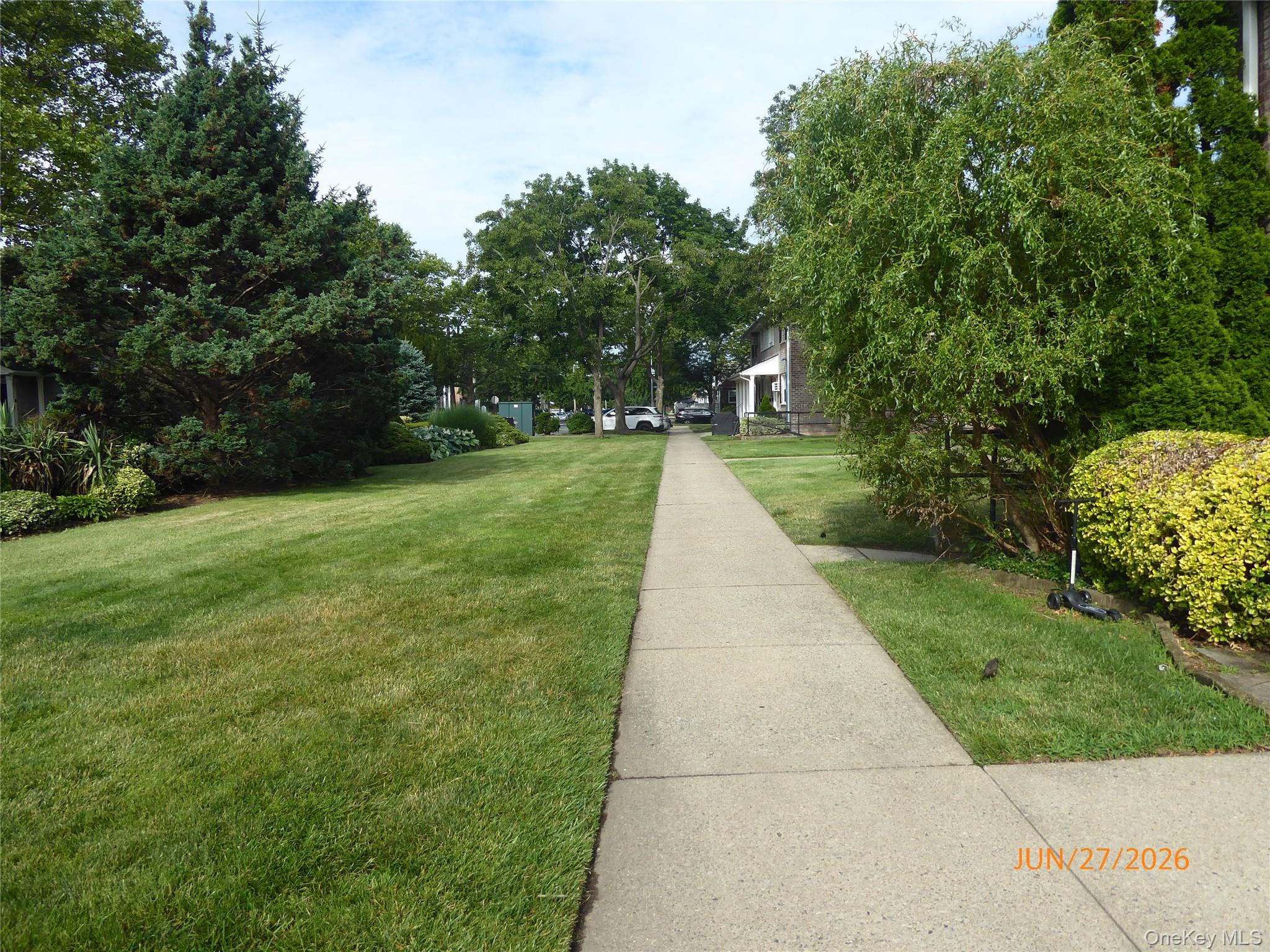 268-37 82nd Avenue, Unit 274A photo 4