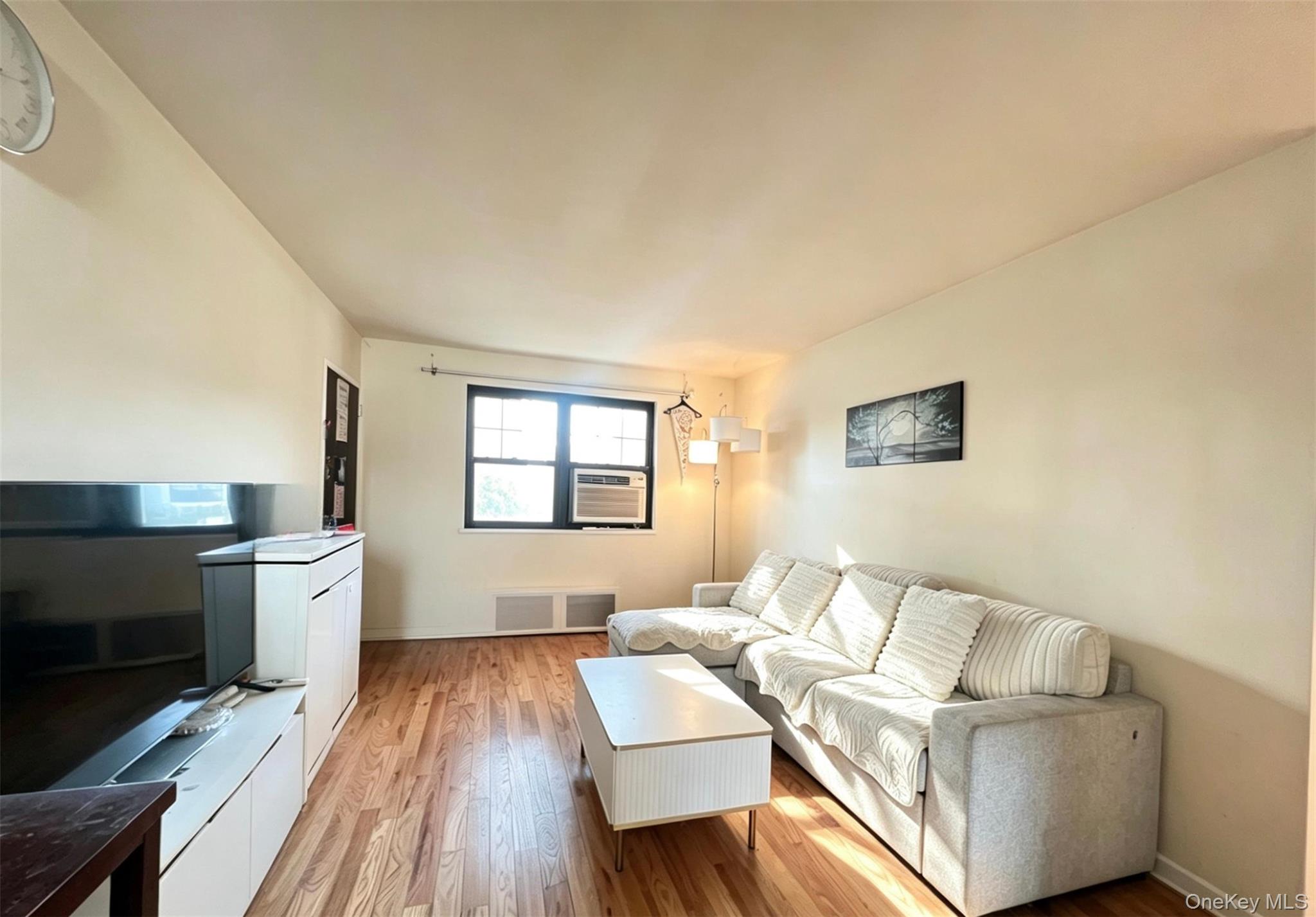 13604 68TH DRIVE, Unit A photo 11