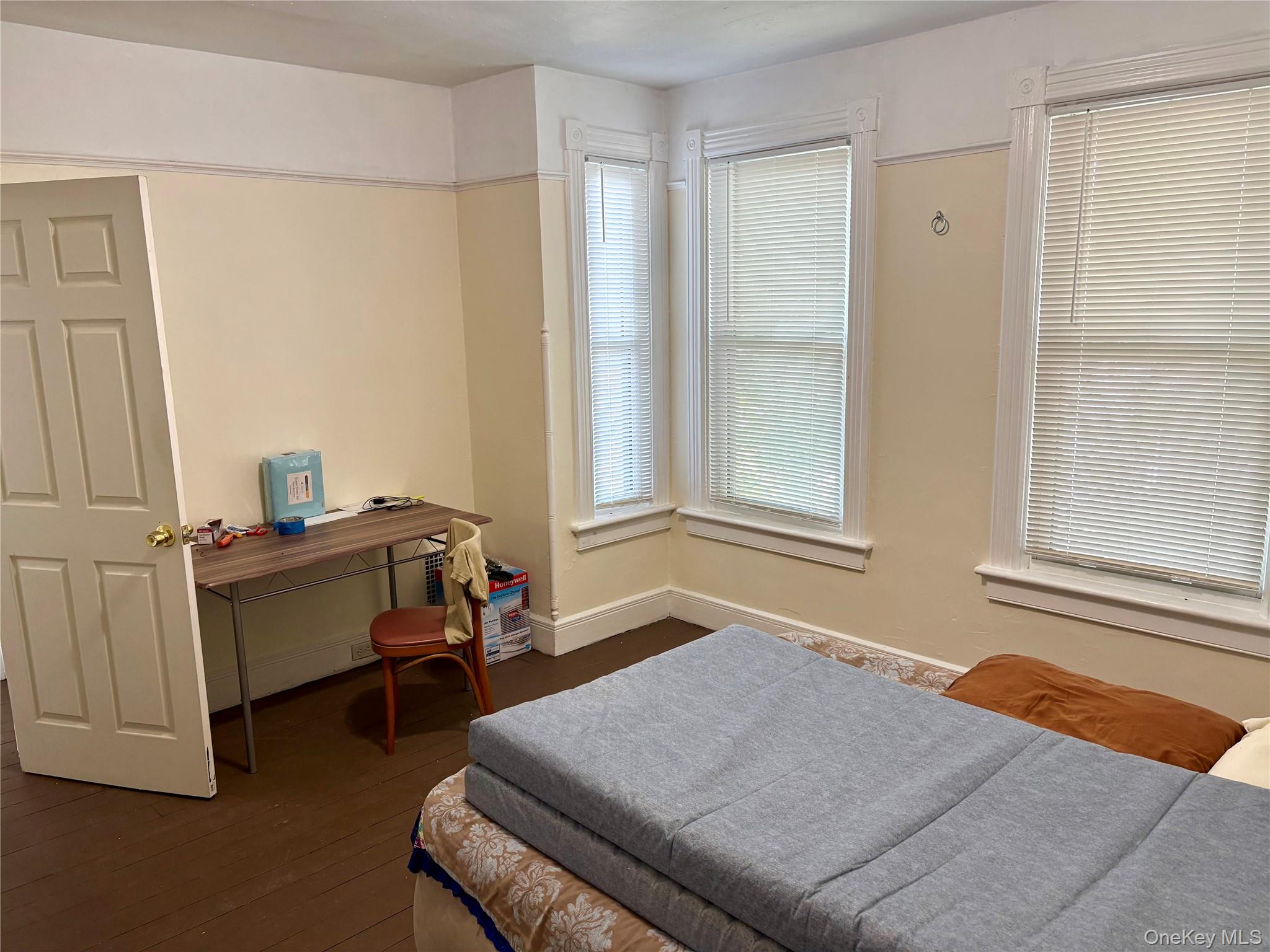 137 N Clinton Street – For Sale photo 21