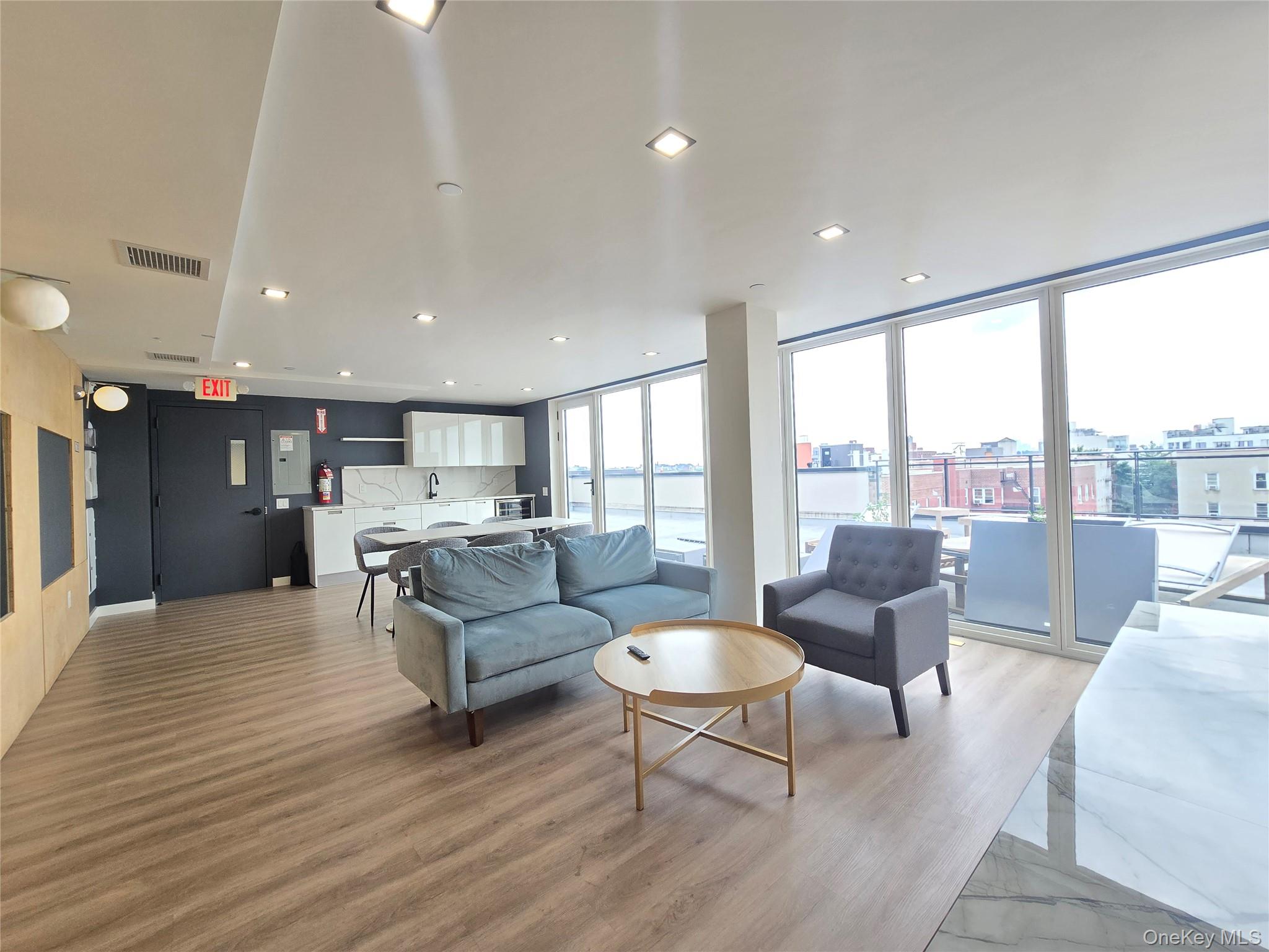 618 Avenue H, Unit 7G photo 7