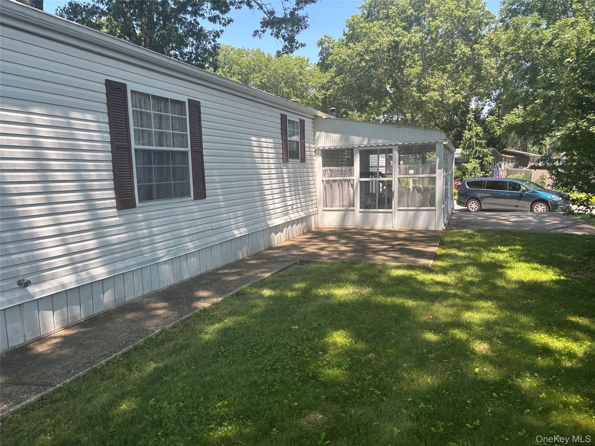 1661 Old Country Road, Unit 125 photo 5
