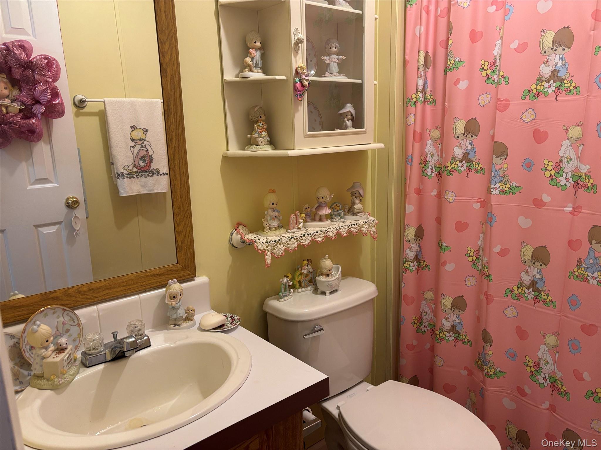 1661 Old Country Road, Unit 125 photo 16