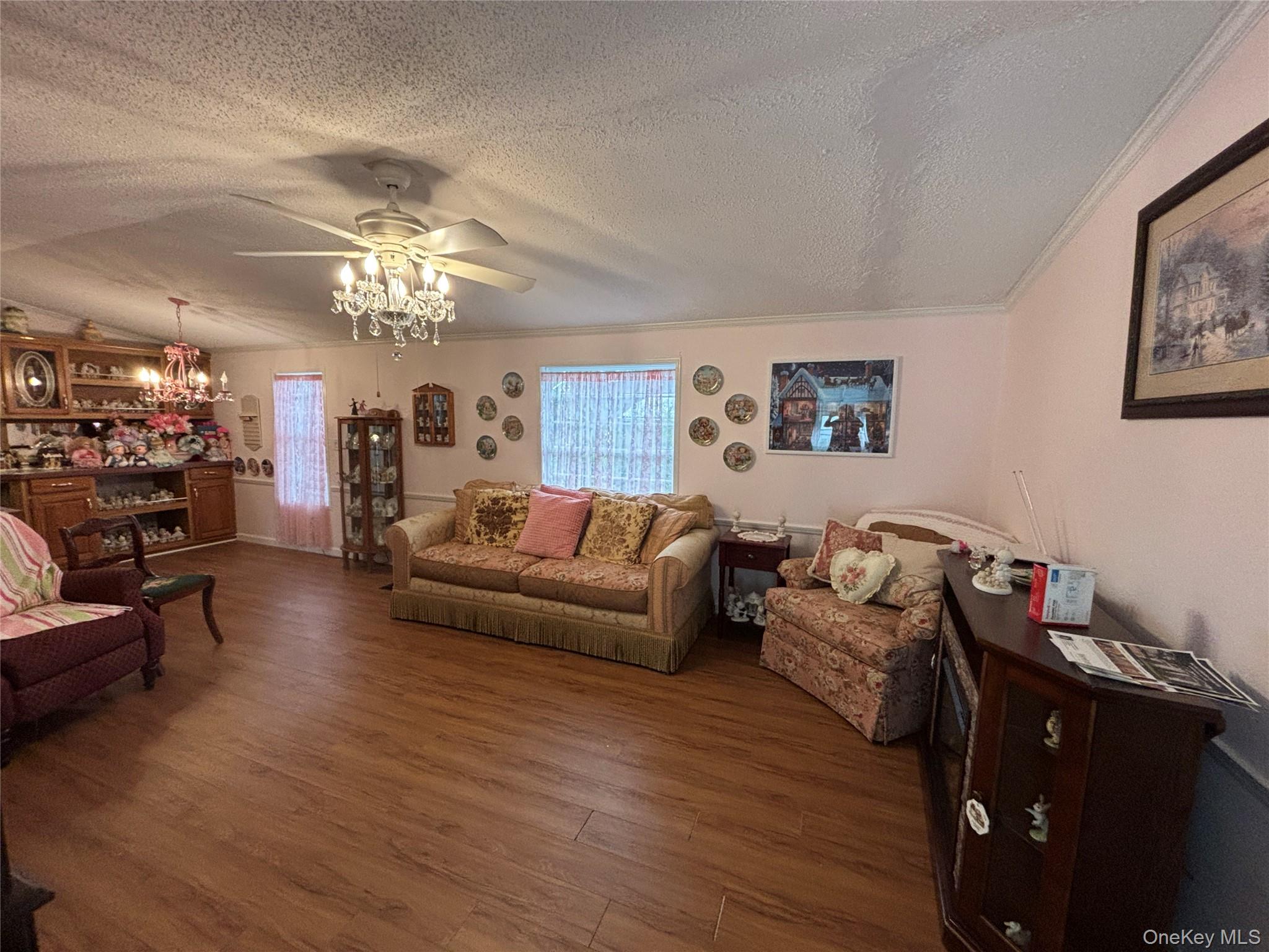 1661 Old Country Road, Unit 125 photo 9