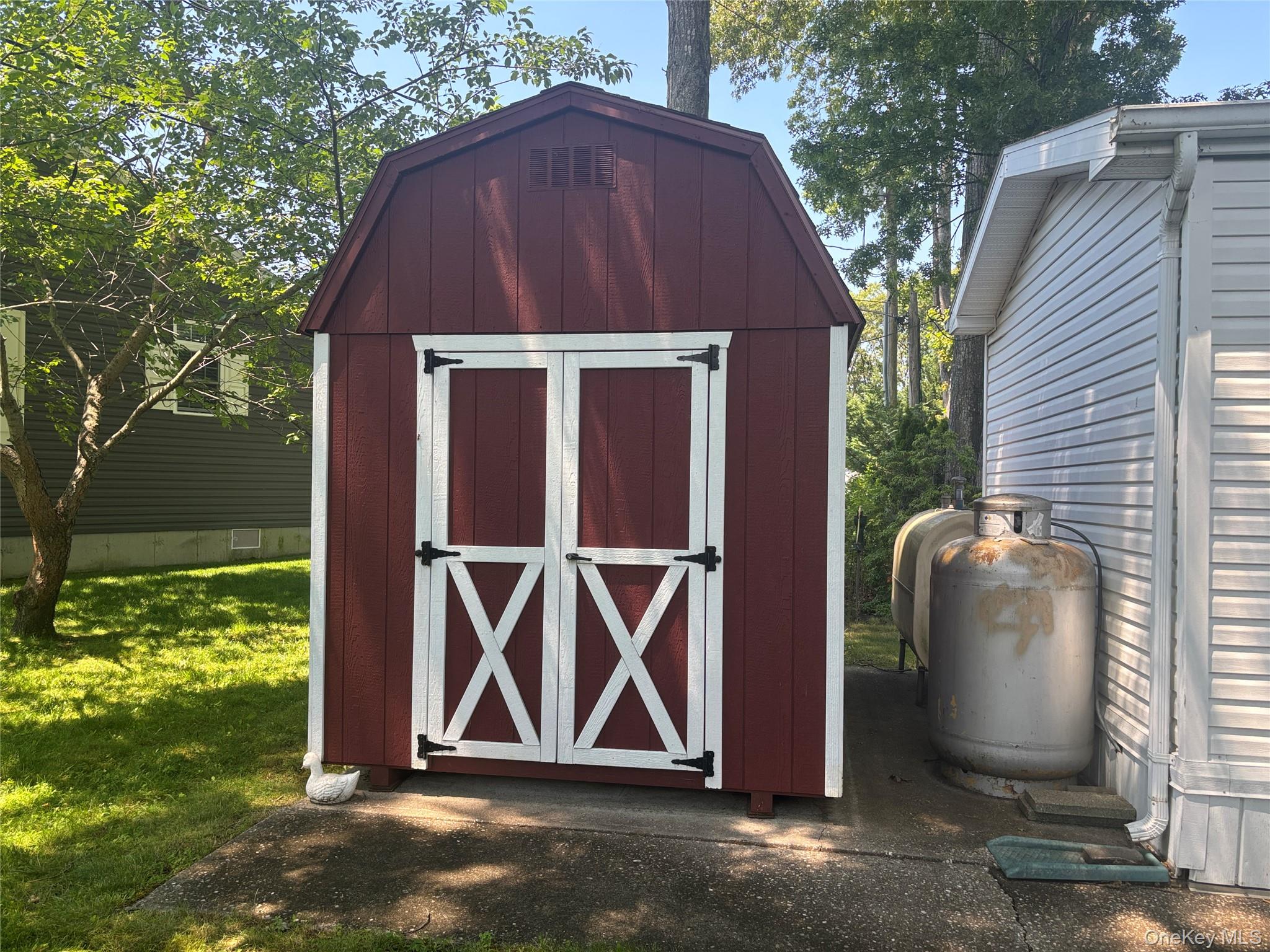 1661 Old Country Road, Unit 125 photo 4