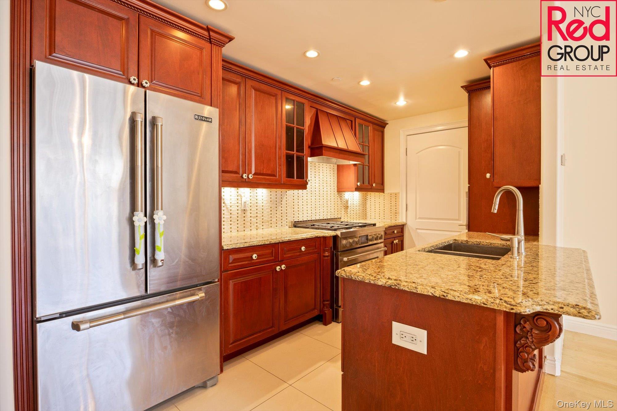 63-36 99th Street, Unit 5B photo 3