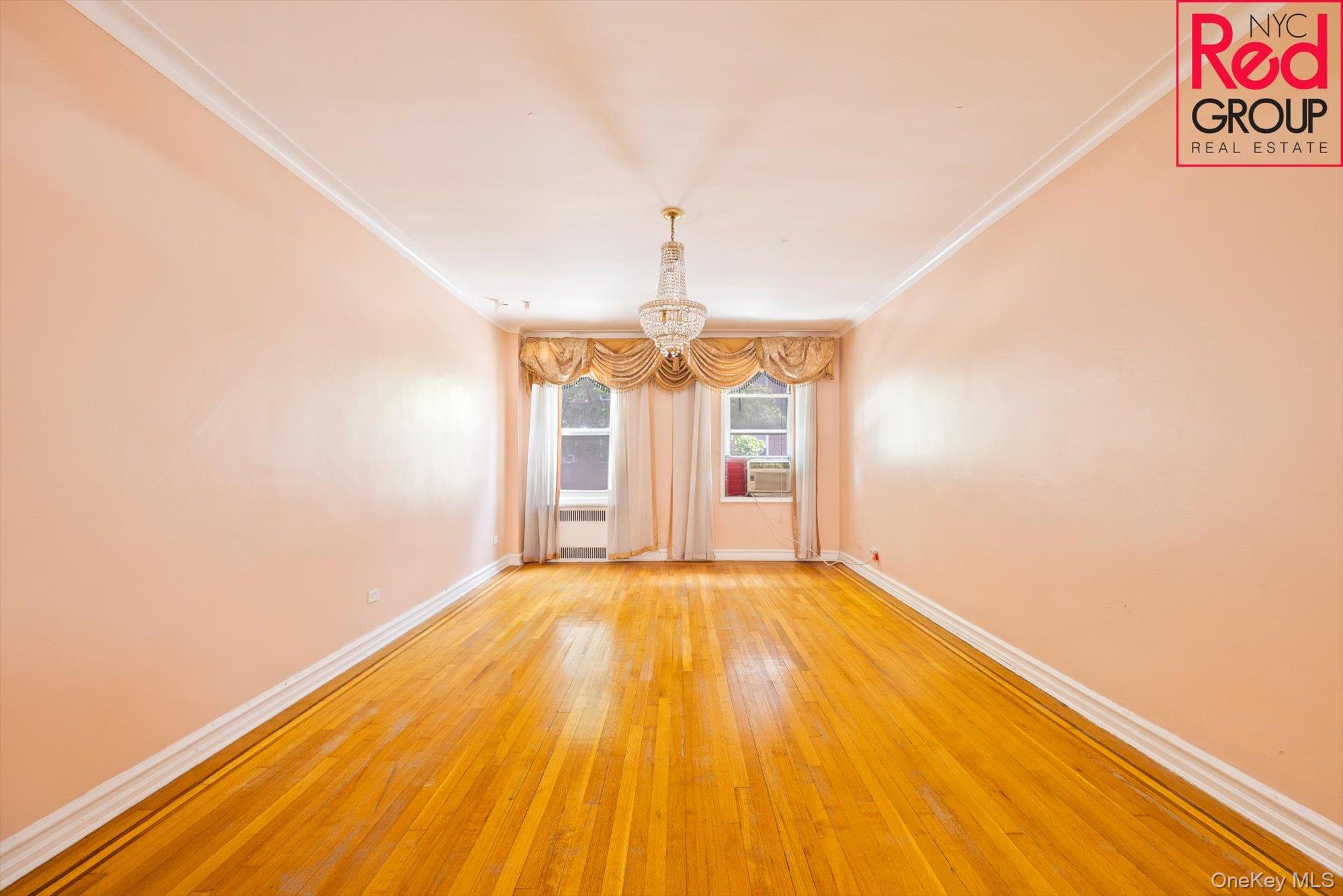 64-85 Saunders Street, Unit A8 photo 2