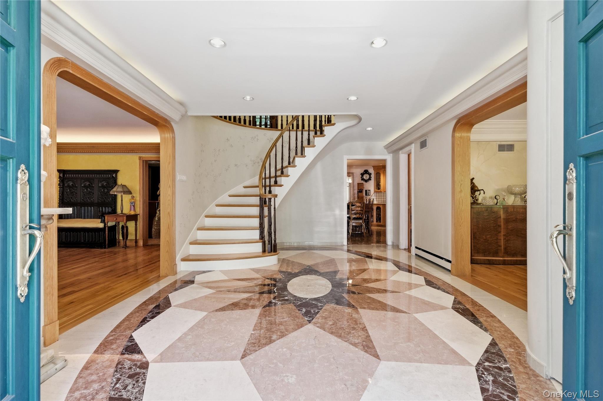 19 Pheasant Hill Lane – For Sale photo 4