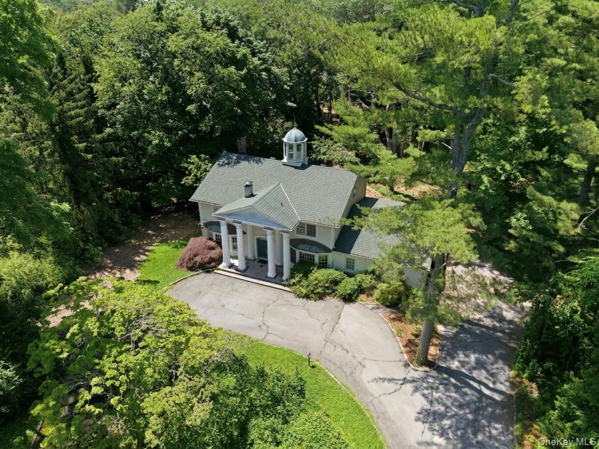 19 Pheasant Hill Lane – For Sale photo 2