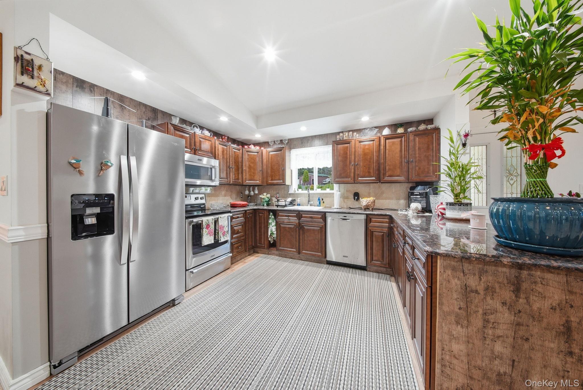 143 S Maplewood Road – For Sale photo 17