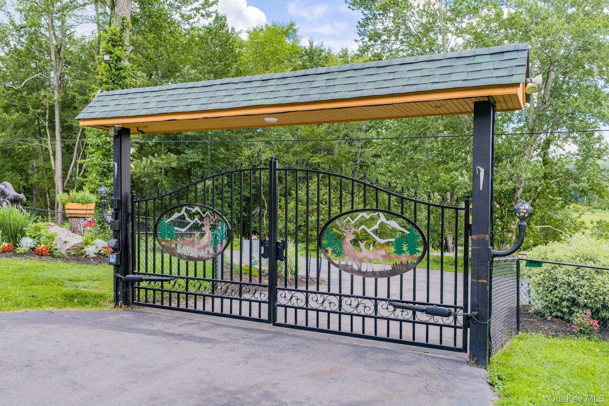 143 S Maplewood Road – For Sale photo 4
