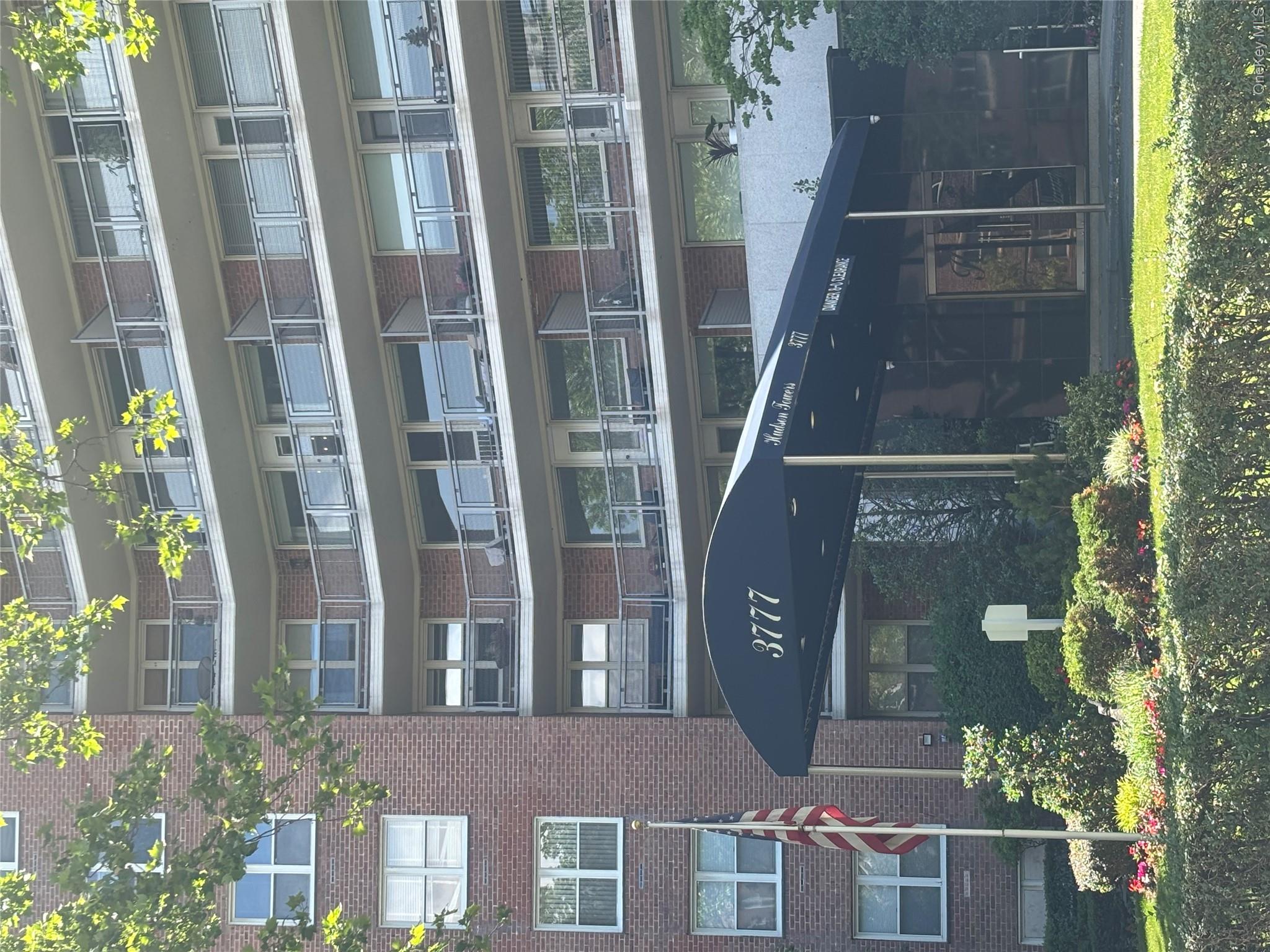 3777 Independence Avenue, Unit 5D photo 4