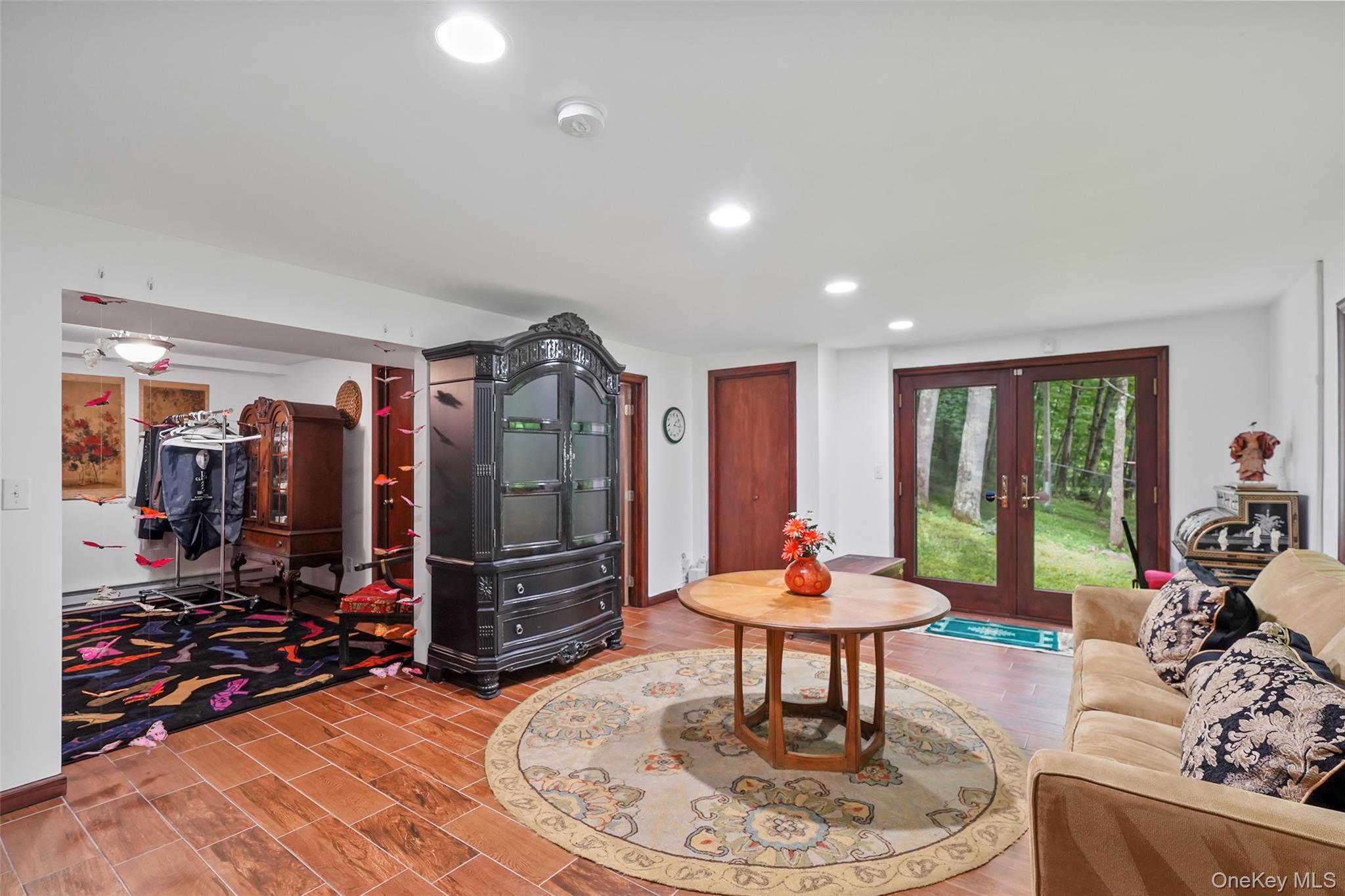 19 Annarock Drive – For Sale photo 5