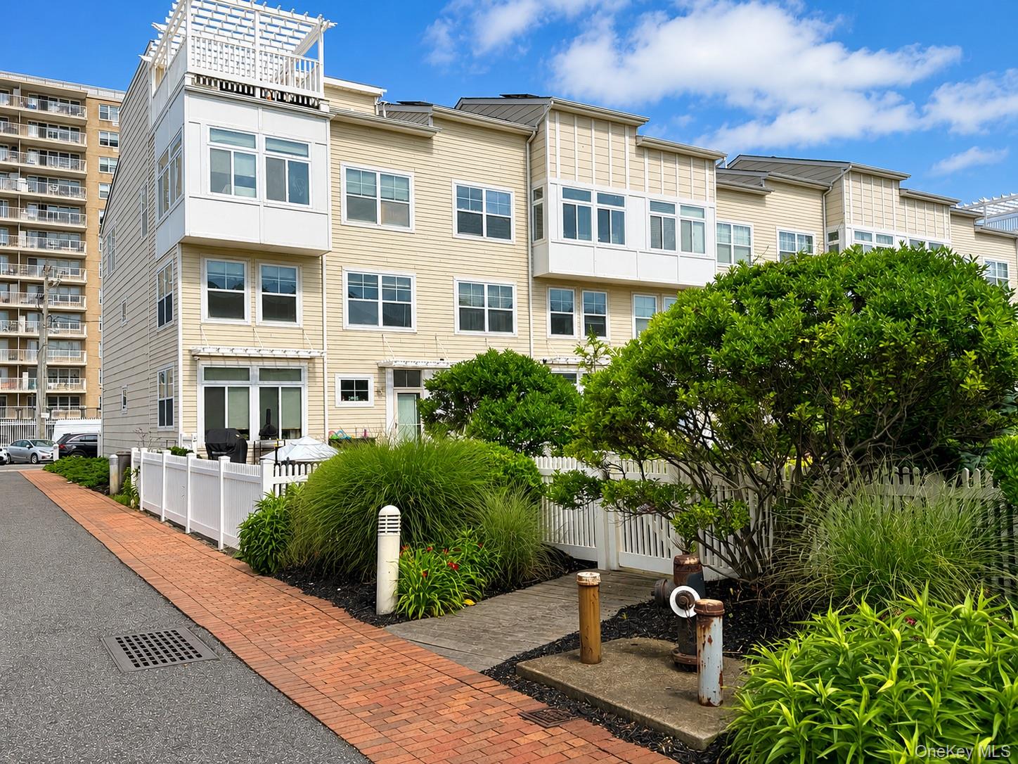 138 Beach 74th Street – For Sale photo 3