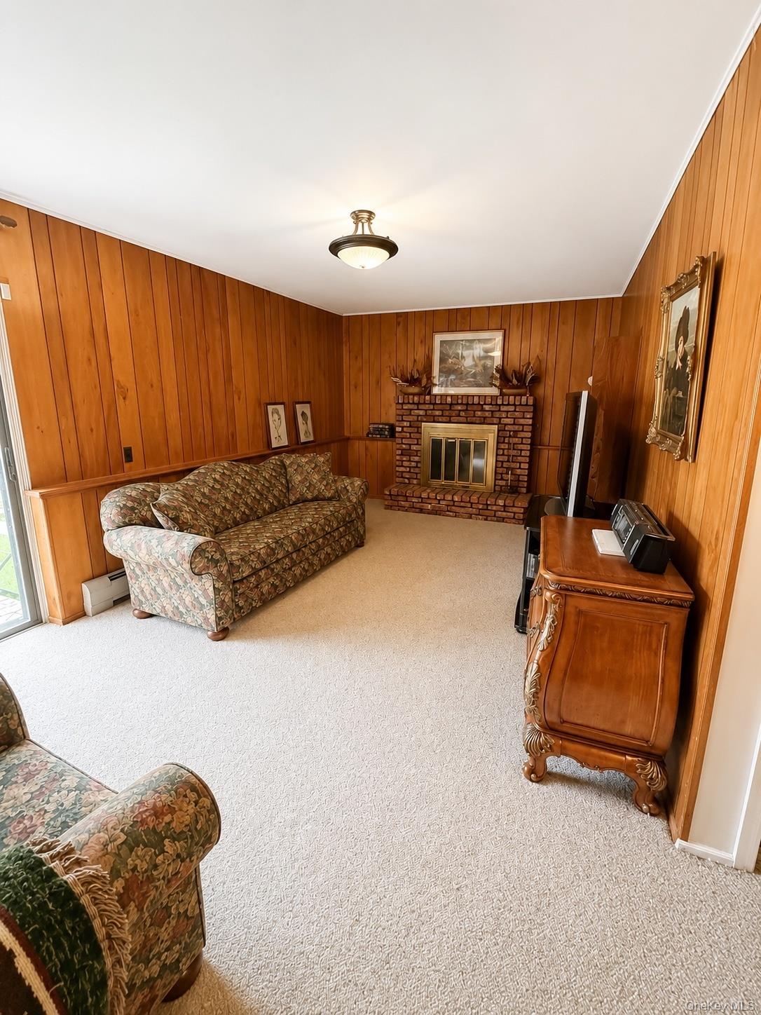 7 Twin Court – For Sale photo 6
