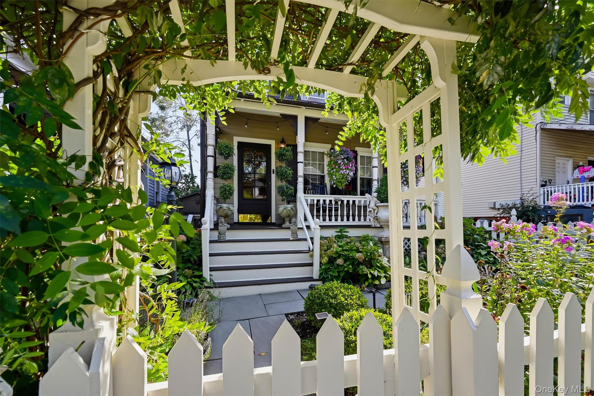 133 Cedar Hill Avenue – For Sale photo 4