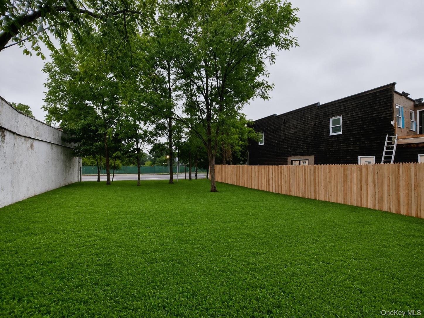 226 W Main Street – For Sale photo 5