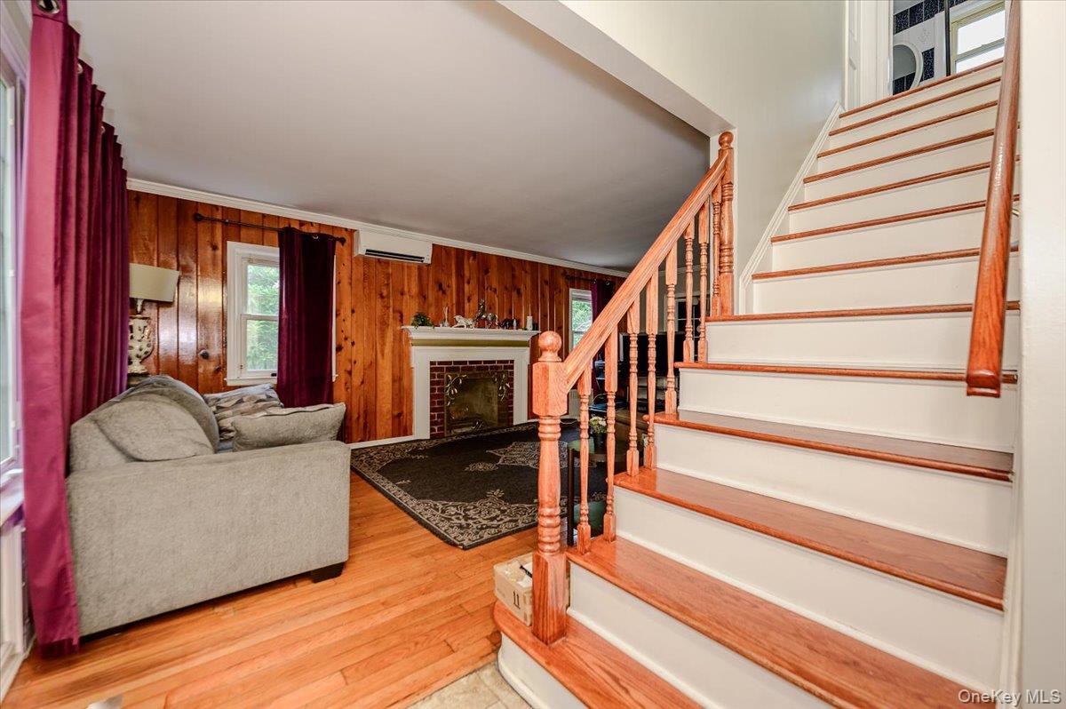 295 Maryland Avenue – For Sale photo 2