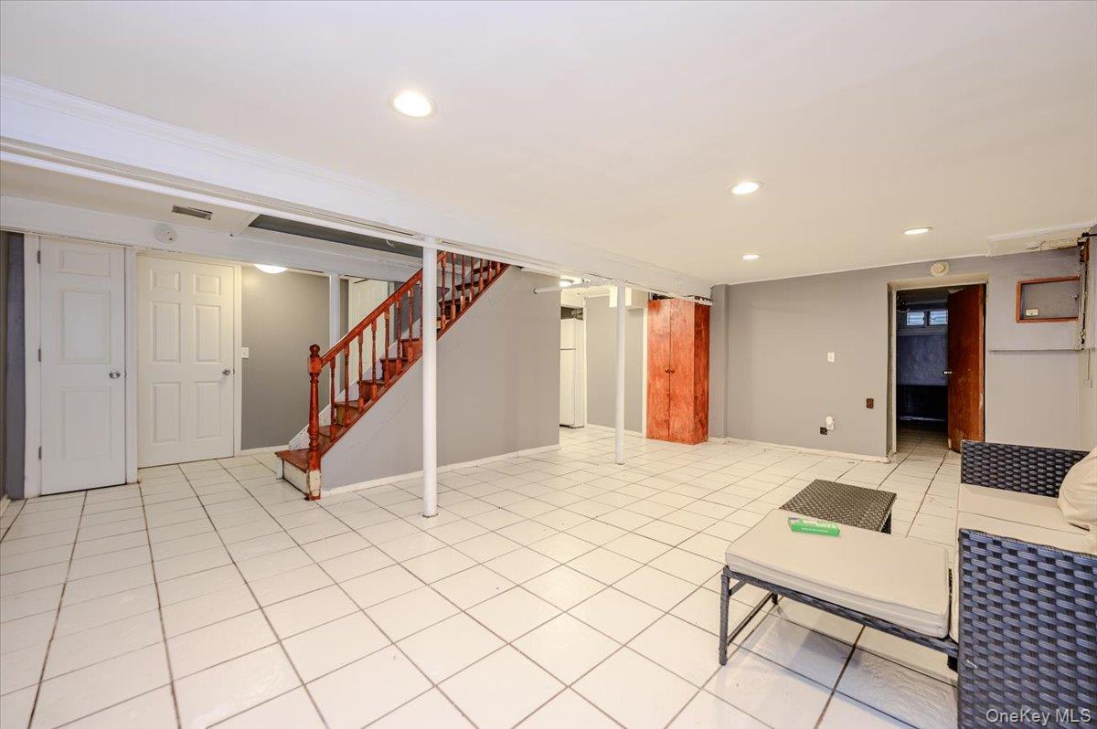 295 Maryland Avenue – For Sale photo 19