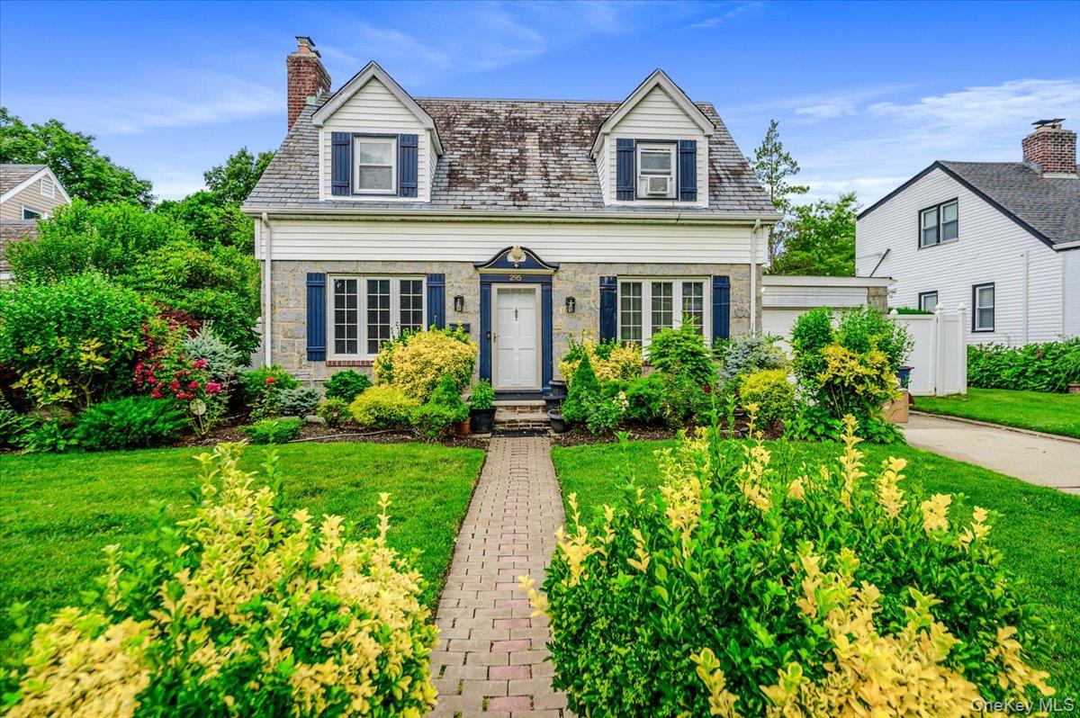 295 Maryland Avenue – For Sale