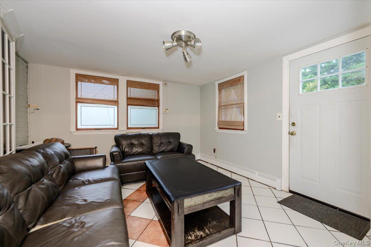 295 Maryland Avenue – For Sale photo 6