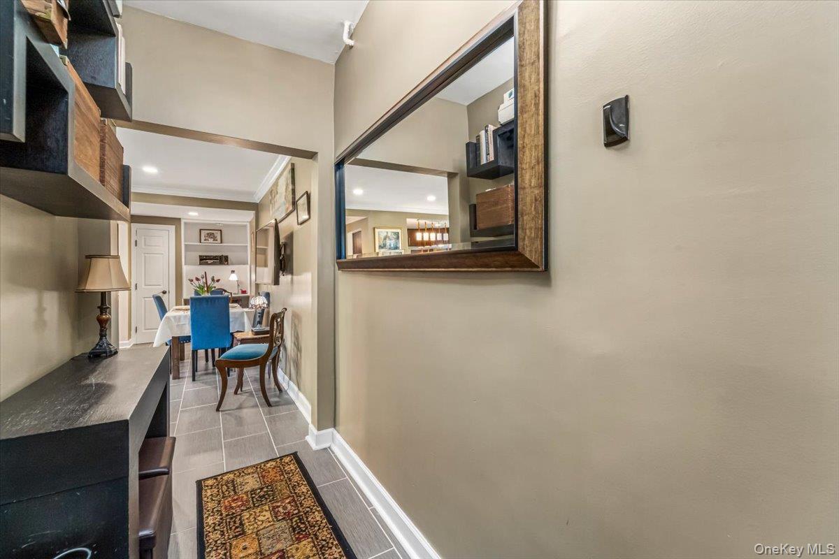 604 Tompkins Avenue, Unit A2 photo 3