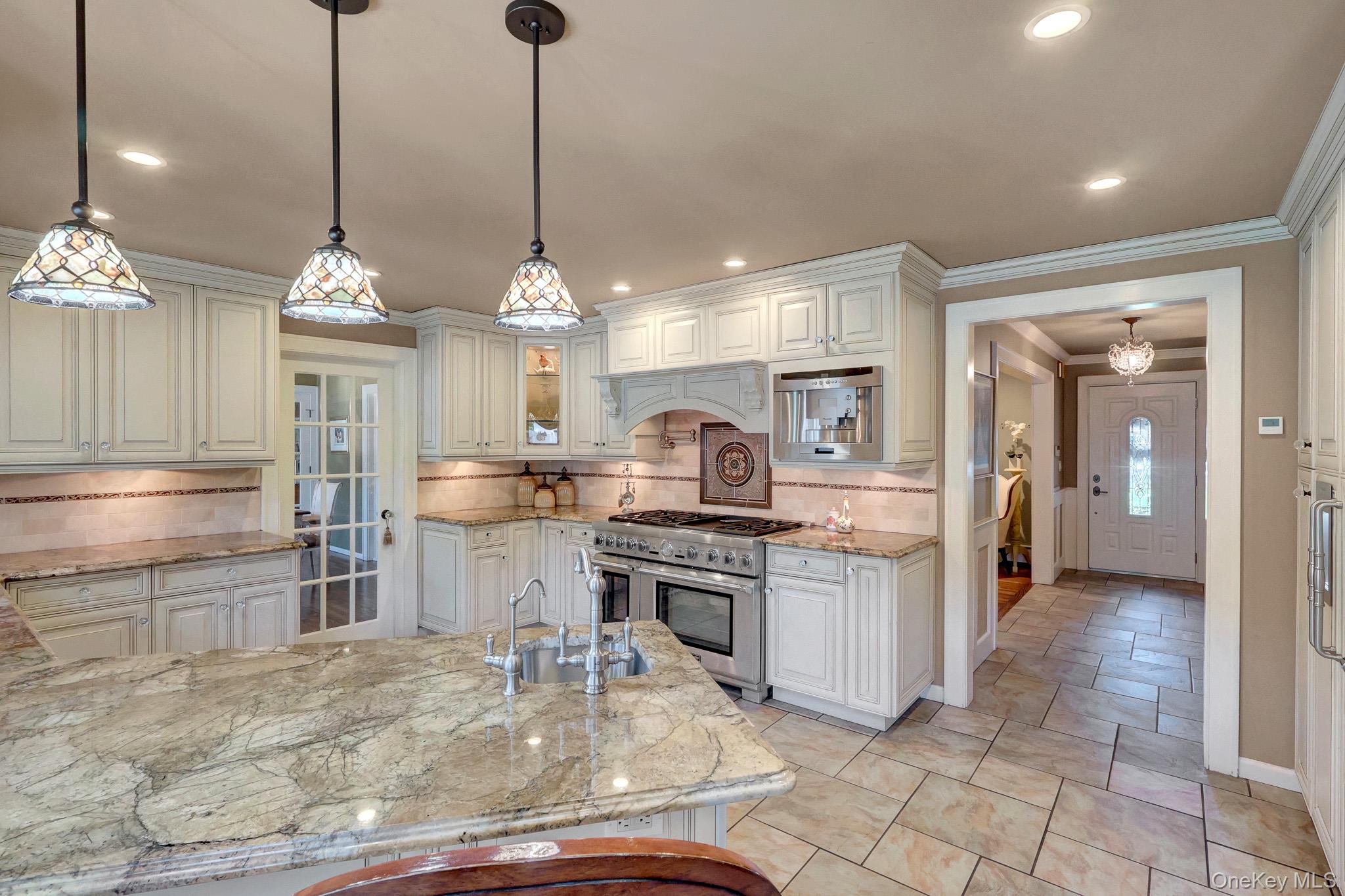 257 Shadybrook Lane – For Sale photo 6