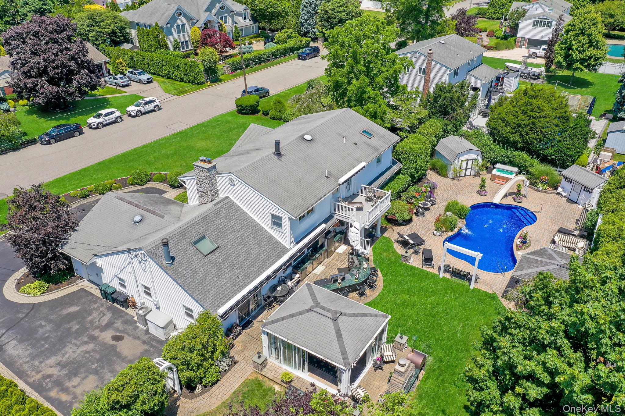 257 Shadybrook Lane – For Sale photo 44