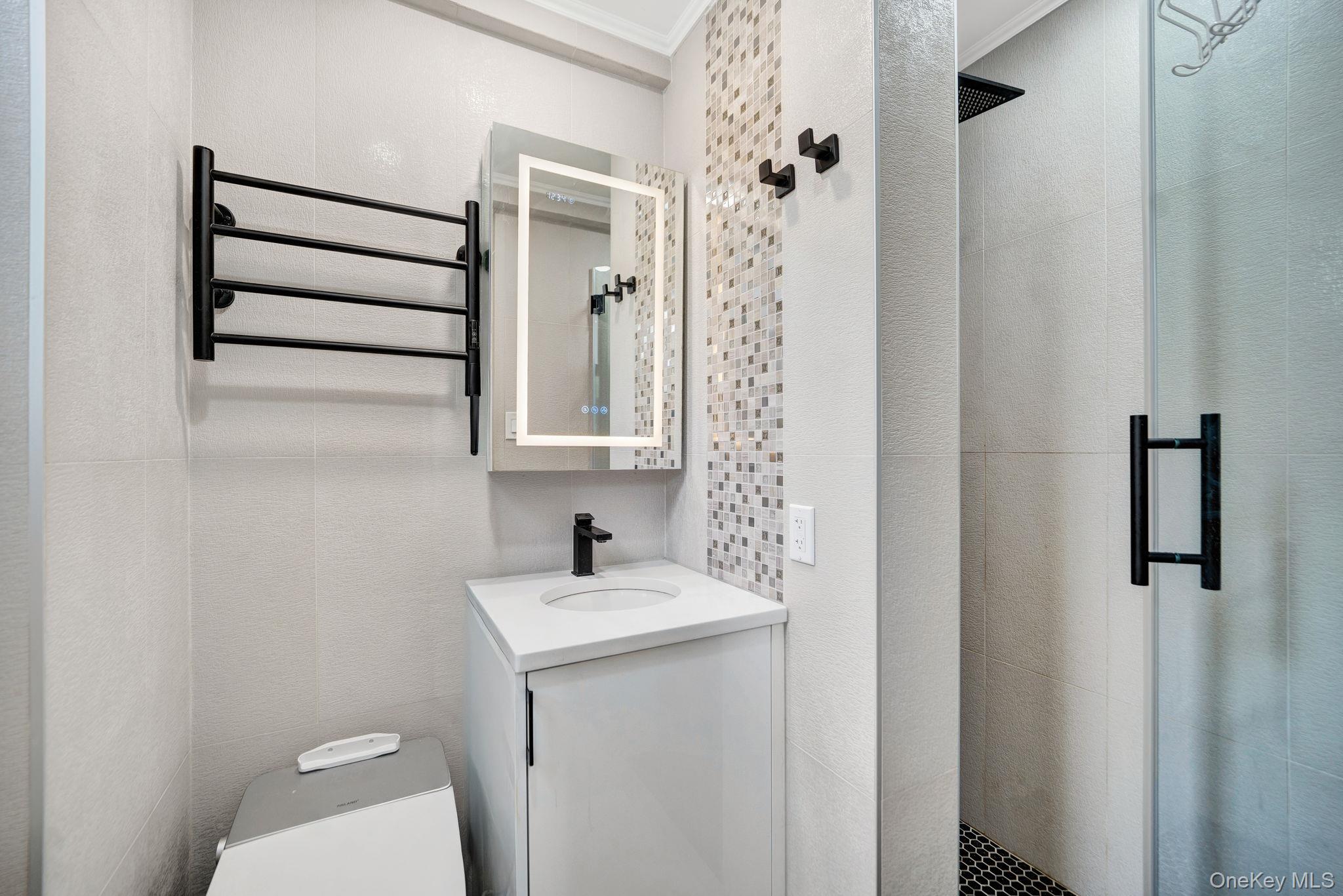 98-25 64th Road, Unit 2B photo 24