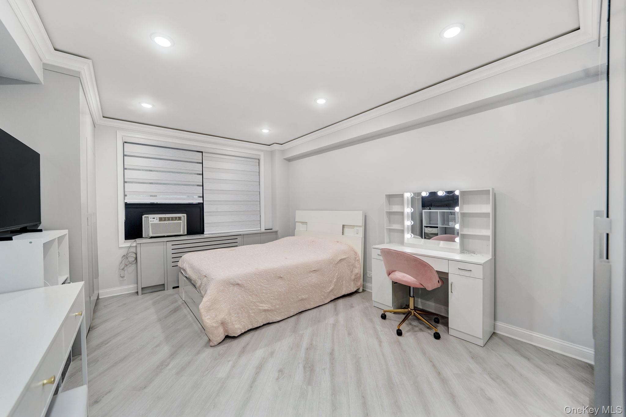 98-25 64th Road, Unit 2B photo 17