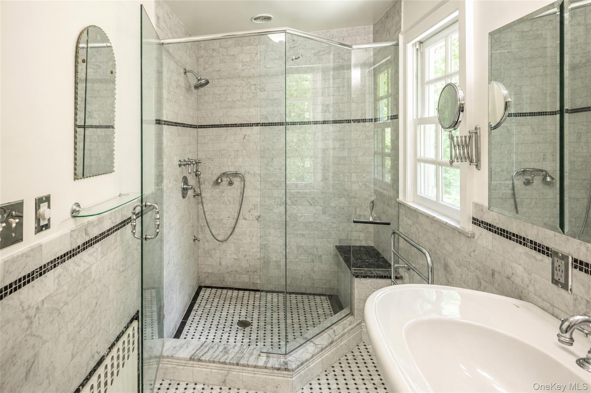 190 Douglas Place – For Sale photo 23