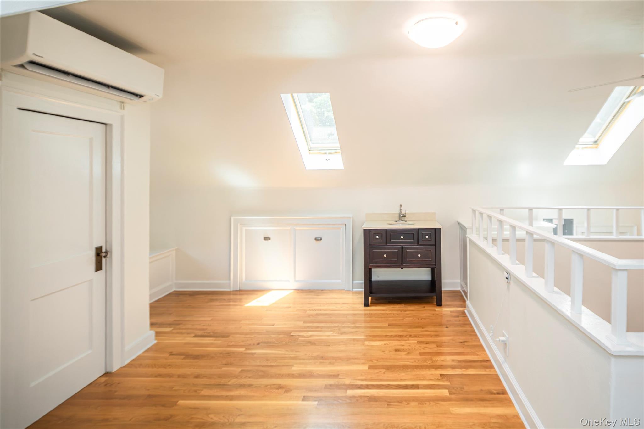190 Douglas Place – For Sale photo 33