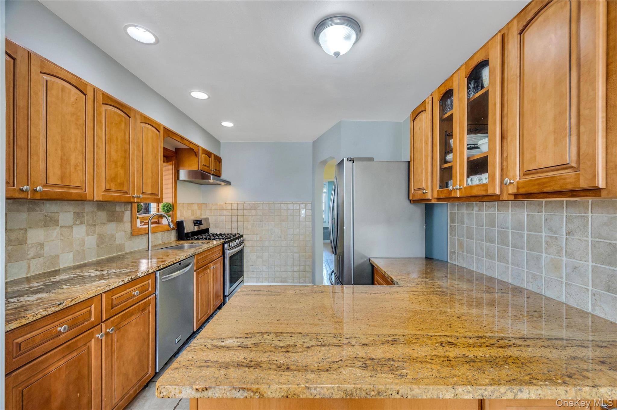 374 Rockaway Parkway – For Sale photo 3