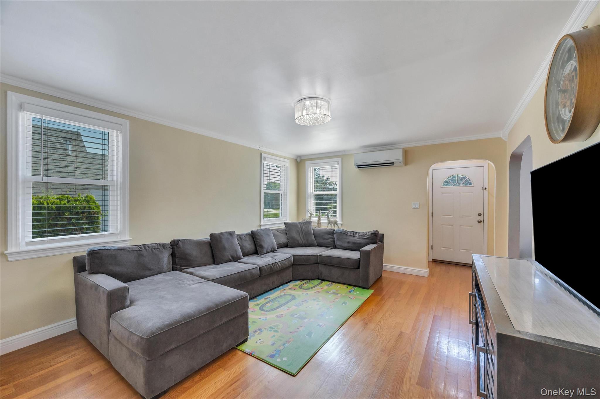 374 Rockaway Parkway – For Sale photo 9