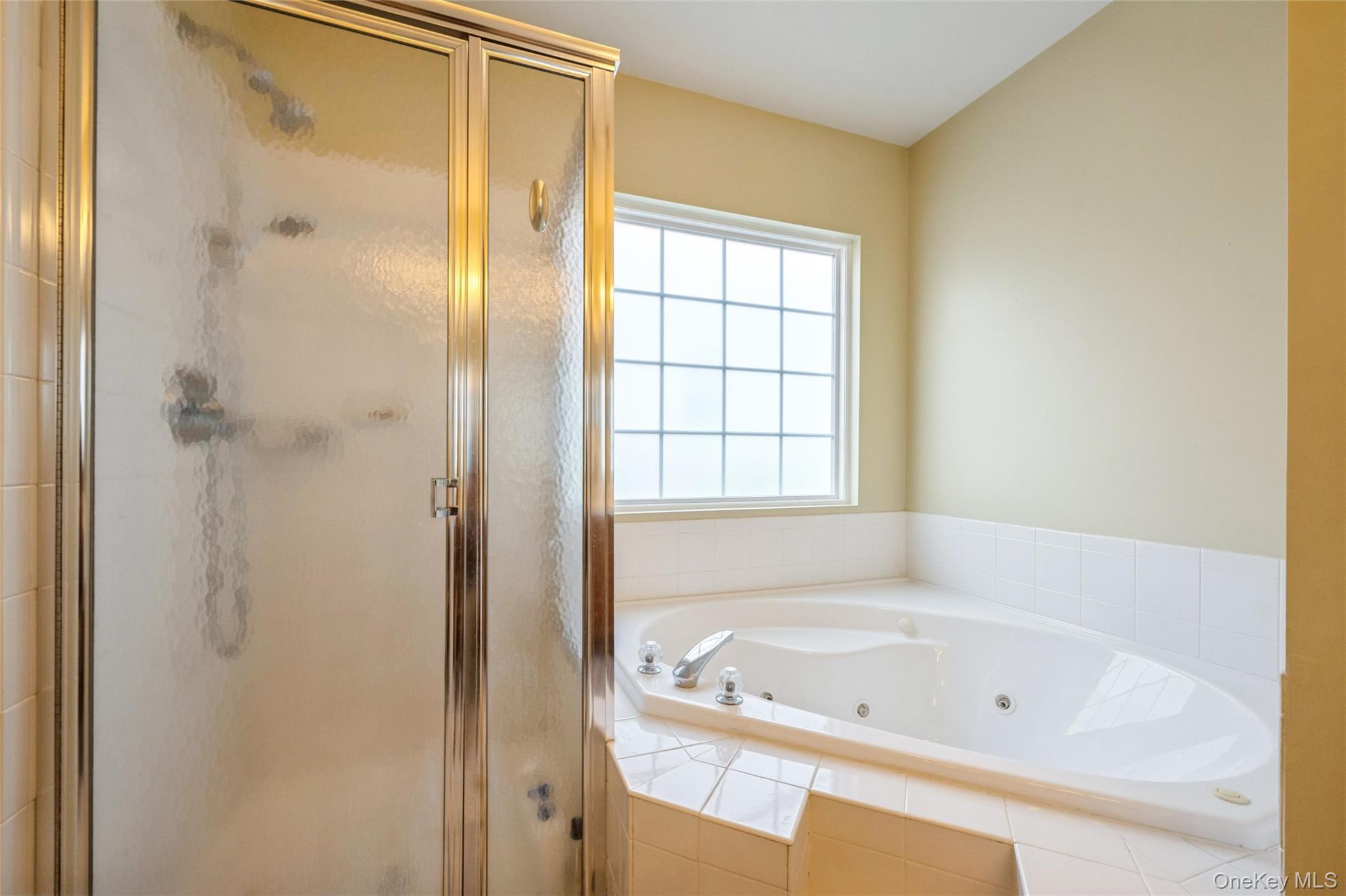 8 Jennifer Lane – For Sale photo 10