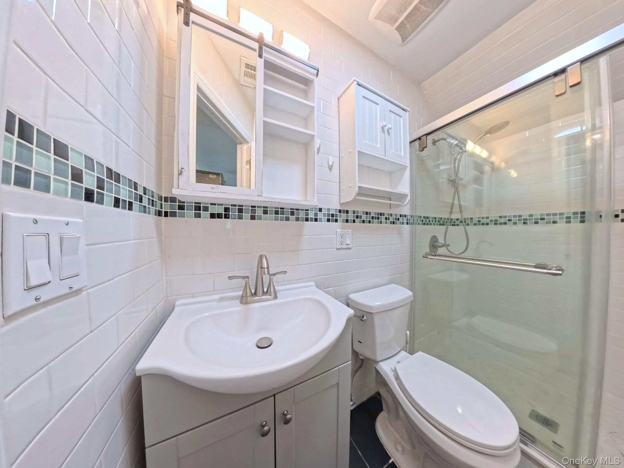 4038 194th Street, Unit 3B photo 11
