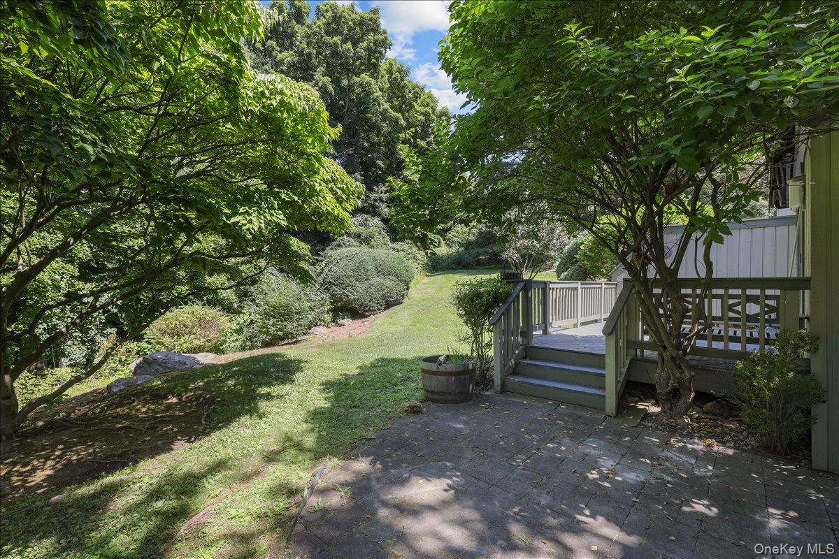 156 Heritage Hills, Unit A photo 21