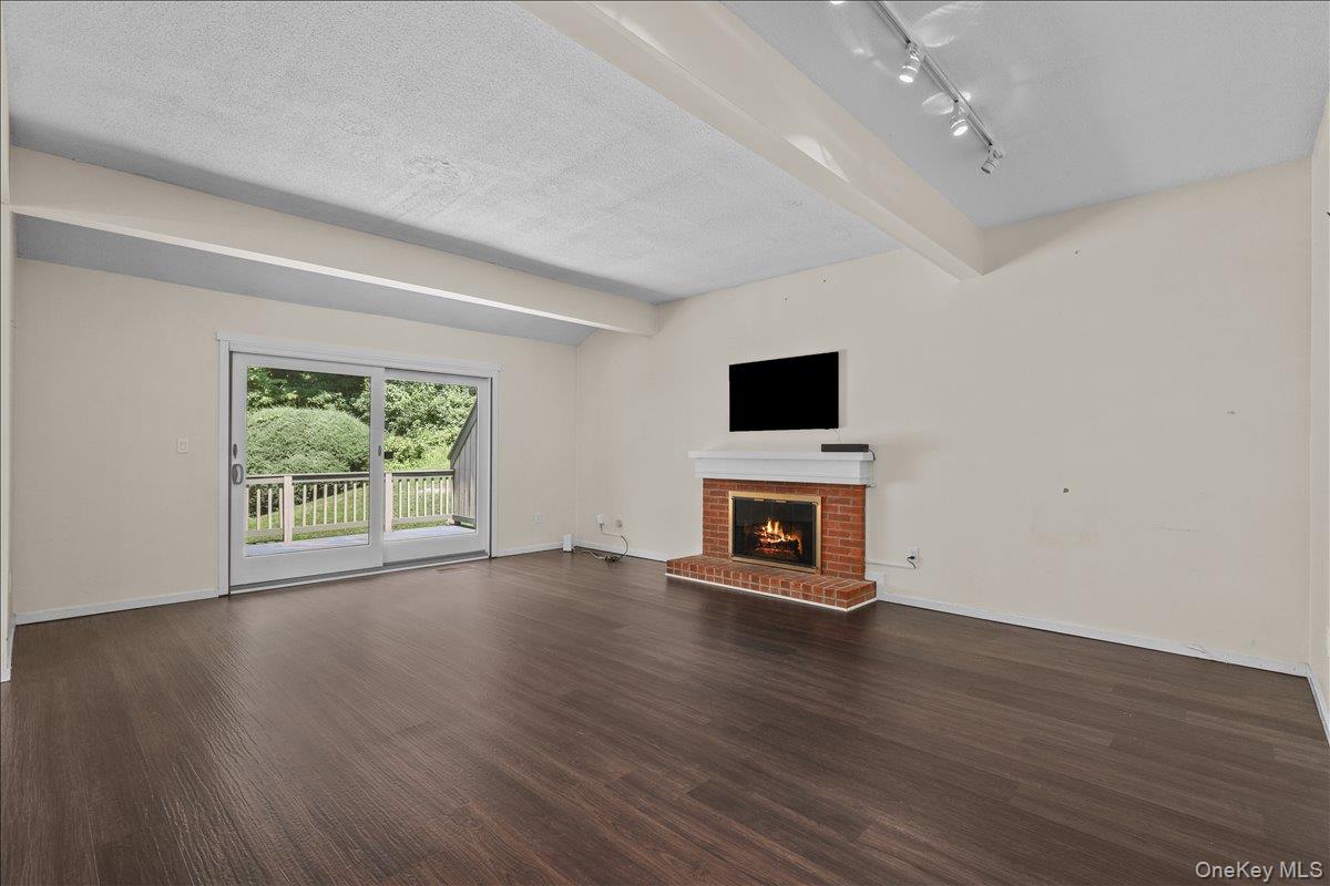 156 Heritage Hills, Unit A photo 10