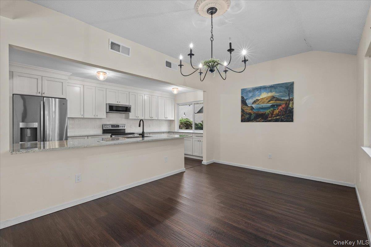 156 Heritage Hills, Unit A photo 7