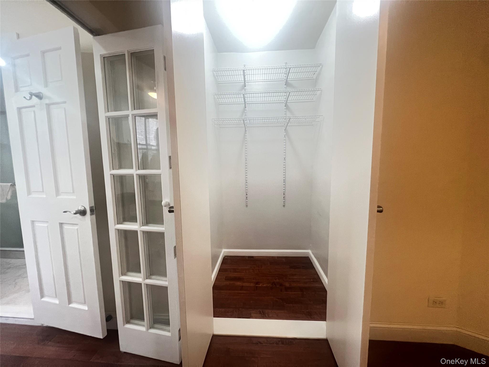 82-01 Britton Avenue, Unit 5K photo 9