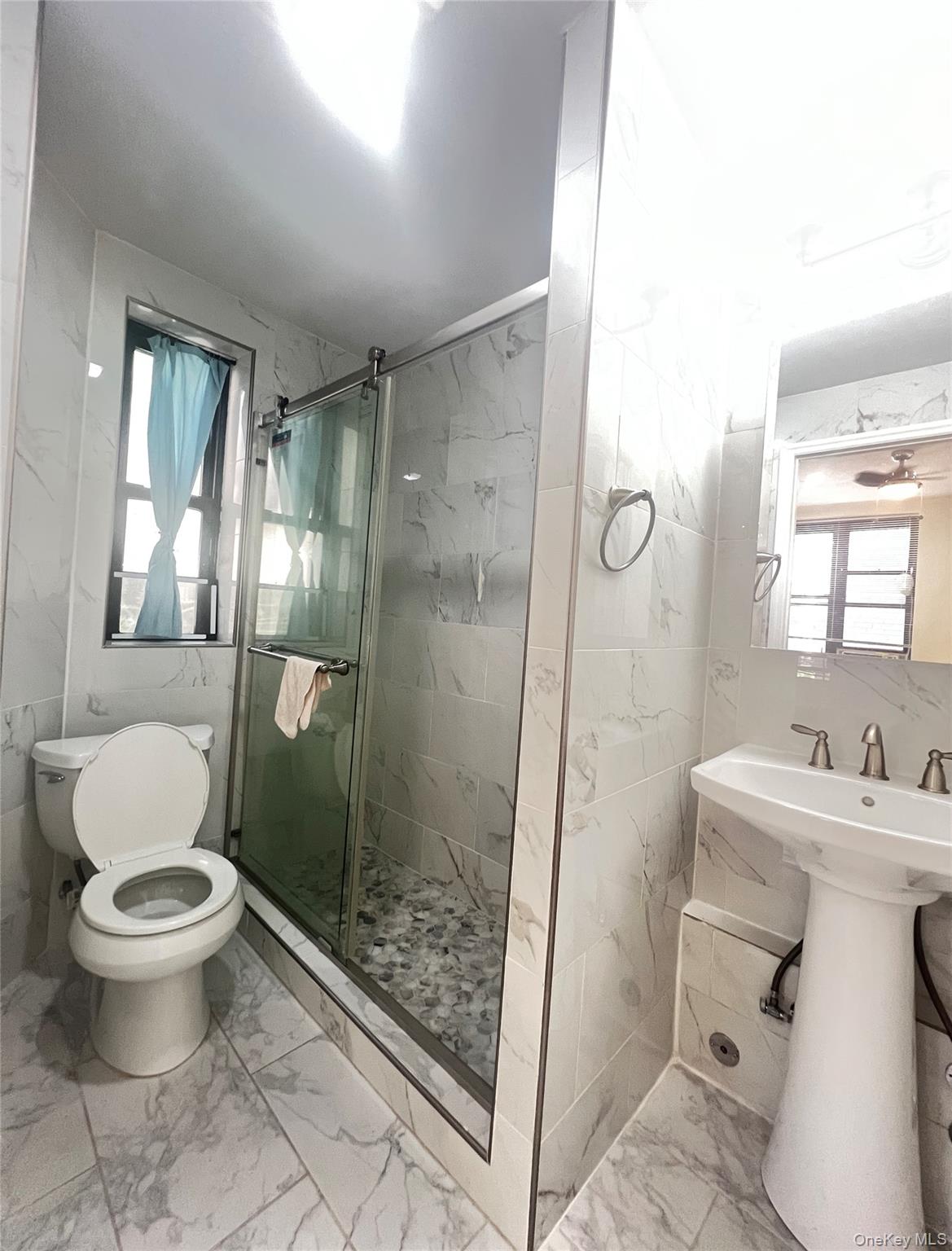 82-01 Britton Avenue, Unit 5K photo 12