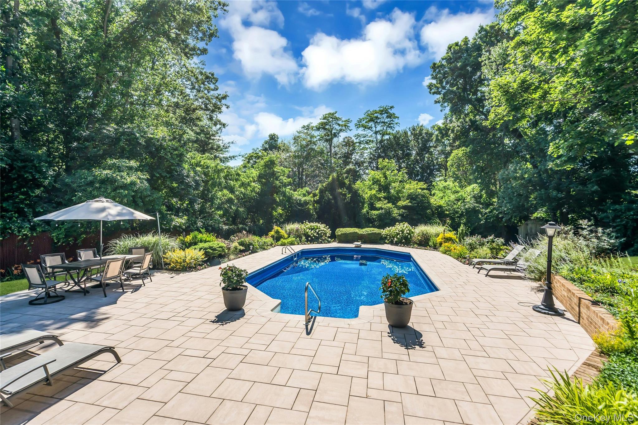 4 Dale Court – For Sale photo 3