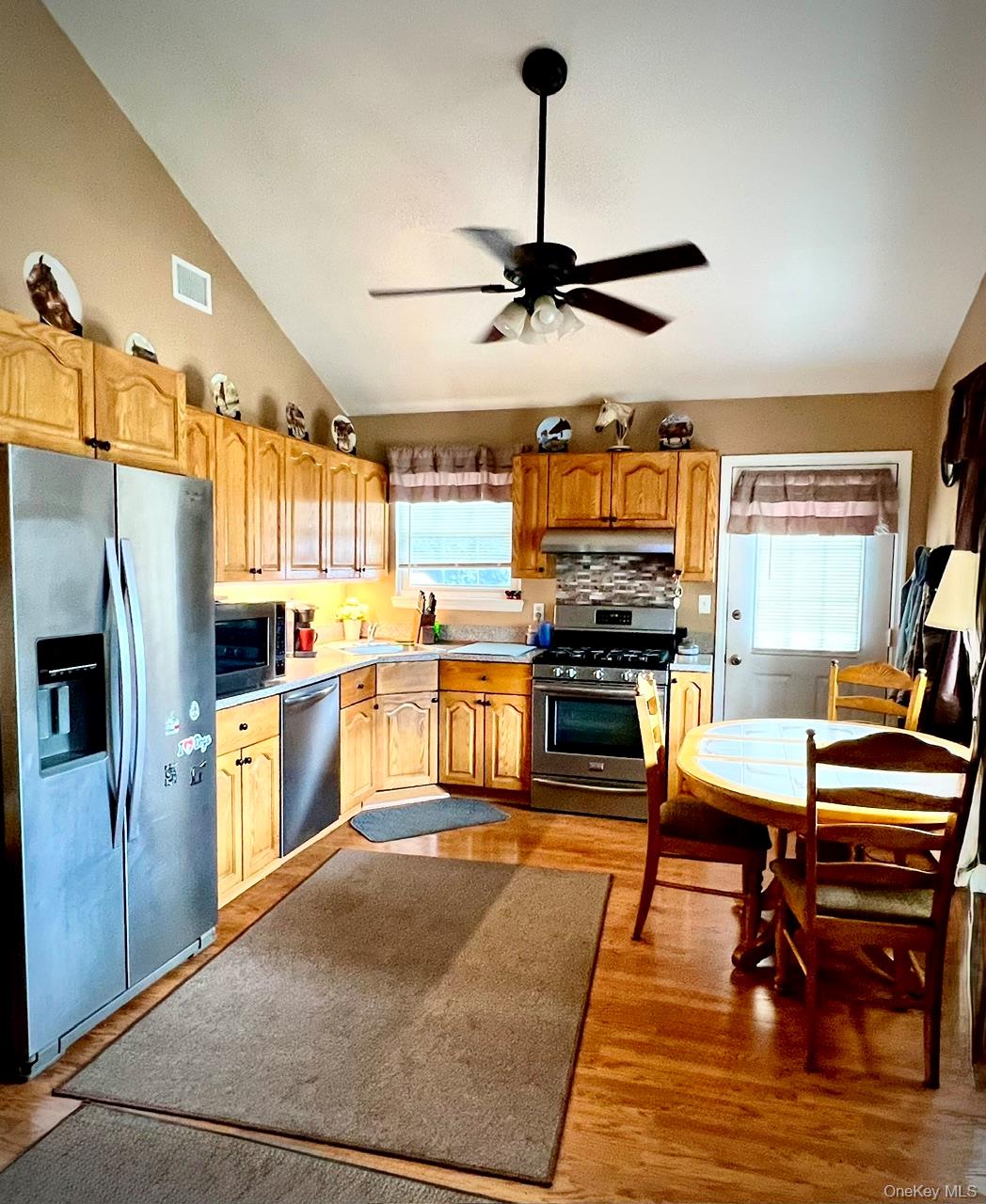89 Rugby Drive – For Sale photo 12