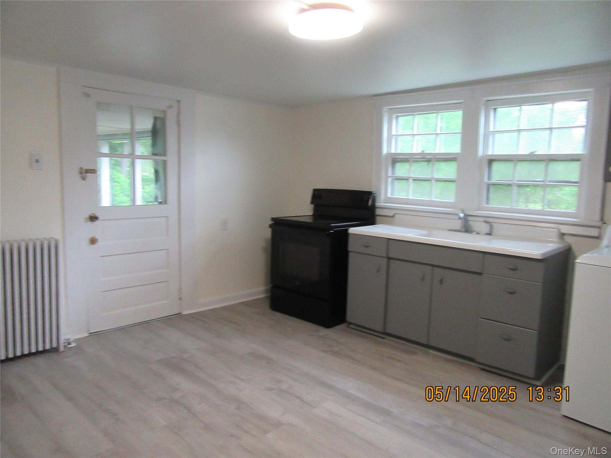 36 E Main Street – For Sale photo 17